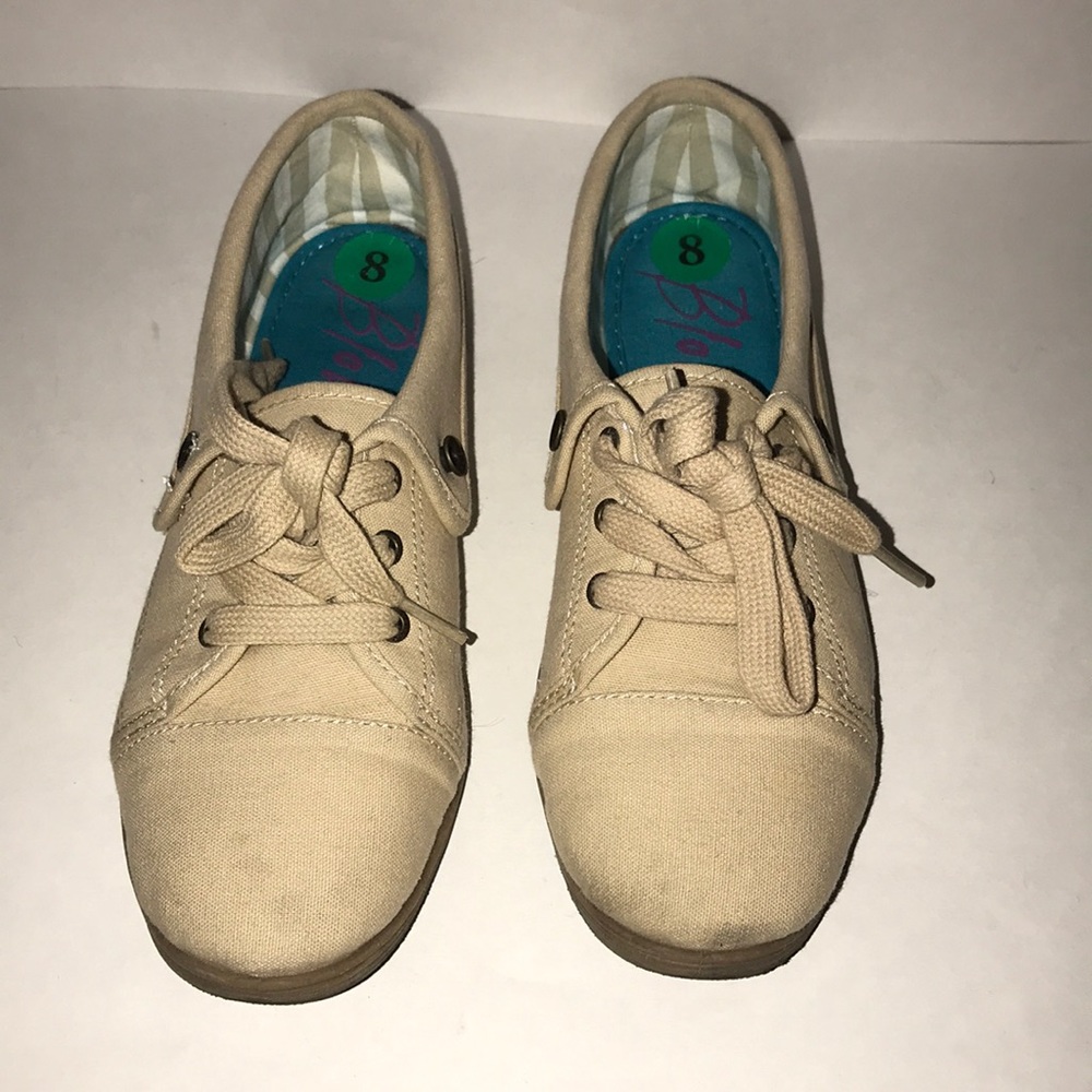 Blowfish | Cream Colored Sneakers
